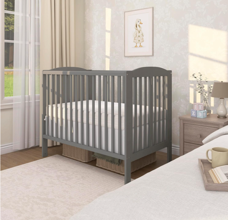 Dream On Me Full-Size Folding Crib Rental
